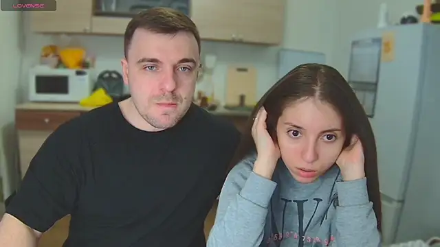 fcjuicy pussy online show from 03/19/25, 04:24