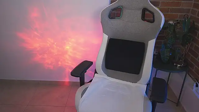 anyacutex online show from 02/16/25, 06:10