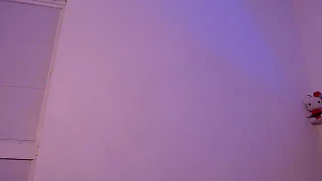 isabella jazz online show from 02/15/25, 03:20