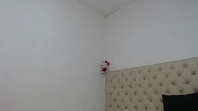 isabella jazz online show from 02/17/25, 09:30