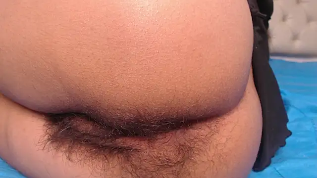 isabella jazz online show from 12/21/25, 07:32