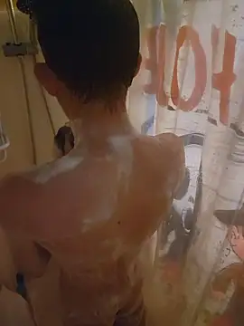 Snapshot of MysteriousFire23 chatting on 12/15/25, 06:23 MysteriousFire23 online show from 12/15/25, 06:23