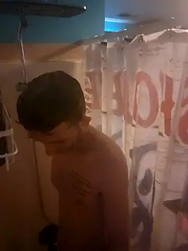 Snapshot of MysteriousFire23 chatting on 12/18/25, 06:25 MysteriousFire23 online show from 12/18/25, 06:25