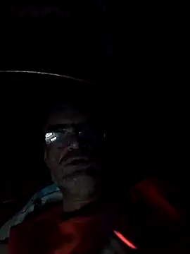 Snapshot of hugosafado333 chatting on 03/09/25, 09:35 hugosafado333 online show from 03/09/25, 09:35