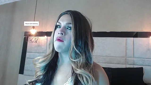 Snapshot of kimCosseyy chatting on 09/28/25, 03:12 kimCosseyy online show from 09/28/25, 03:12