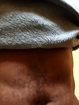 Snapshot of izinjamfee2 chatting on 09/20/25, 05:41 izinjamfee2 online show from 09/20/25, 05:41