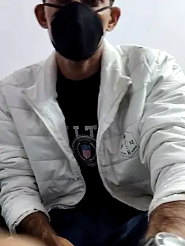 Snapshot of Habibi_big_b chatting on 02/09/25, 05:22 Habibi big b online show from 02/09/25, 05:22