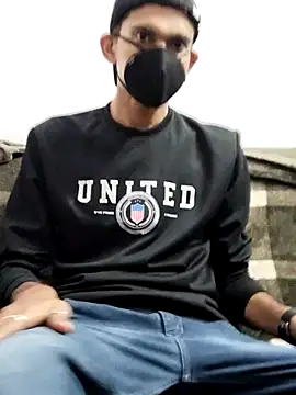 Snapshot of Habibi_big_b chatting on 02/12/25, 08:38 Habibi big b online show from 02/12/25, 08:38