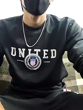 Snapshot of Habibi_big_b chatting on 03/03/25, 04:56 Habibi big b online show from 03/03/25, 04:56