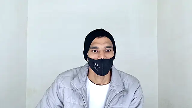 Snapshot of Habibi_big_b chatting on 11/27/25, 09:55 Habibi big b online show from 11/27/25, 09:55