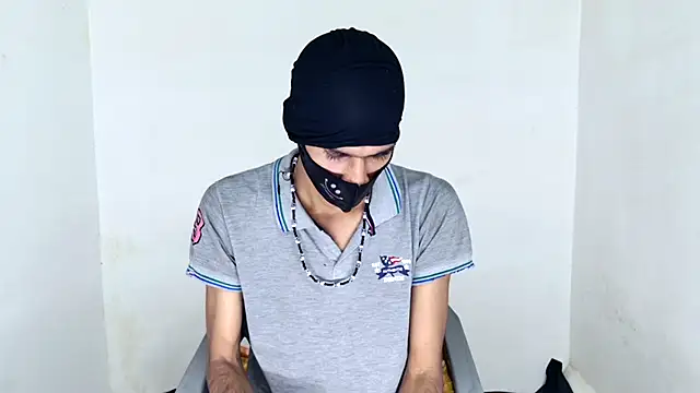 Snapshot of Habibi_big_b chatting on 12/05/25, 07:06 Habibi big b online show from 12/05/25, 07:06