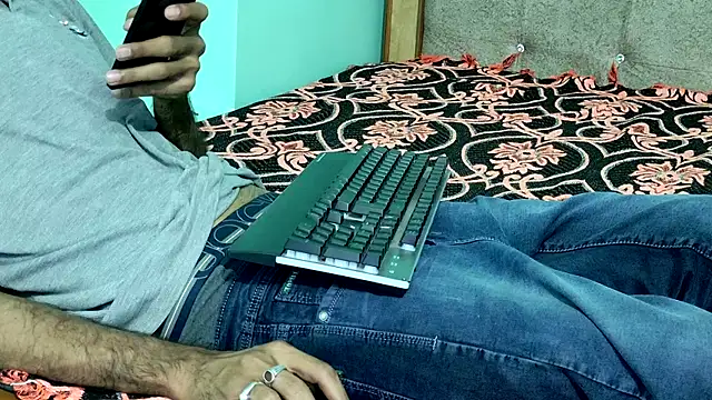 Habibi big b online show from 03/06/26, 01:29