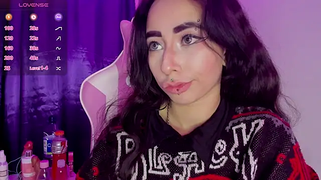 hanna  azumi online show from 01/25/25, 06:45