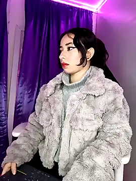 hanna  azumi online show from 02/17/25, 03:47