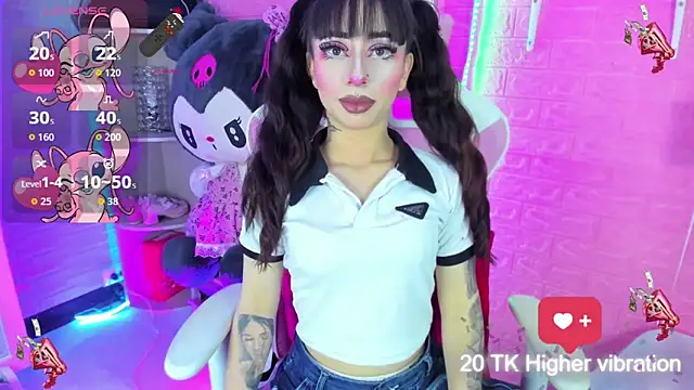 hanna  azumi online show from 11/08/25, 11:58