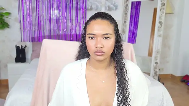 MilaTeenX online show from 02/06/25, 07:13