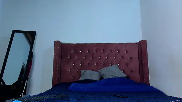 Snapshot of edwin_mosquera1 chatting on 08/03/26, 02:43 edwin mosquera1 online show from 08/03/26, 02:43