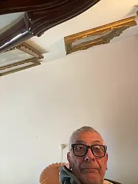 Snapshot of 4n4l1zz4m1 chatting on 02/10/26, 02:54 4n4l1zz4m1 online show from 02/10/26, 02:54