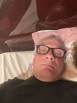 Snapshot of 4n4l1zz4m1 chatting on 04/01/26, 07:11 4n4l1zz4m1 online show from 04/01/26, 07:11