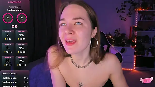 Snapshot of ami_amour_ chatting on 12/15/24, 07:35 ami amour online show from 12/15/24, 07:35