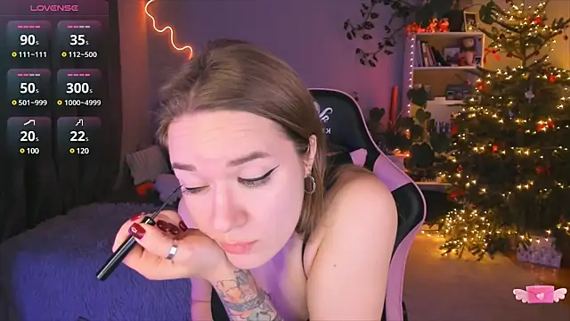 Snapshot of ami_amour_ chatting on 01/16/25, 07:52 ami amour online show from 01/16/25, 07:52