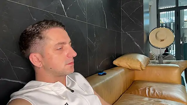 Flying-Dutchmana online show from 05/31/26, 05:26