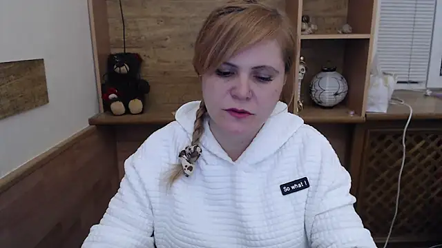 DaniellaKiss online show from 03/25/26, 05:08