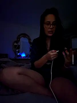 Liilii22 online show from 12/08/24, 09:41