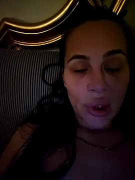 Liilii22 online show from 02/06/25, 11:37