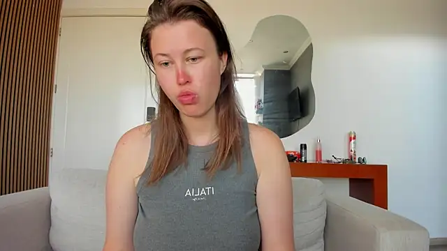 Snapshot of jessica_tenderly chatting on 12/03/25, 03:21 jessica tenderly online show from 12/03/25, 03:21