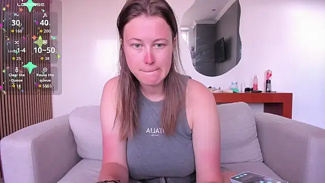 Snapshot of jessica_tenderly chatting on 12/15/25, 04:22 jessica tenderly online show from 12/15/25, 04:22