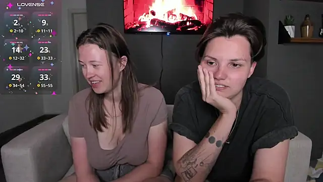 Snapshot of jessica_tenderly chatting on 12/16/25, 11:32 jessica tenderly online show from 12/16/25, 11:32