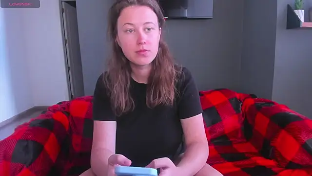 Snapshot of jessica_tenderly chatting on 12/20/25, 04:14 jessica tenderly online show from 12/20/25, 04:14