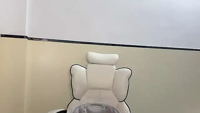 Honey-cici online show from 02/19/25, 07:28