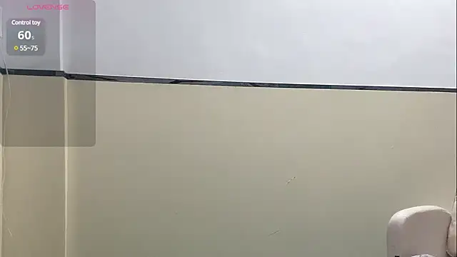 Snapshot of Honey-cici chatting on 03/18/25, 06:25 Honey-cici online show from 03/18/25, 06:25