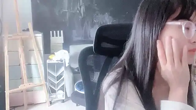 Honey-cici online show from 12/23/25, 08:34