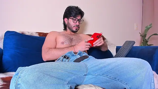 Ackerman Eren  online show from 01/24/25, 06:04