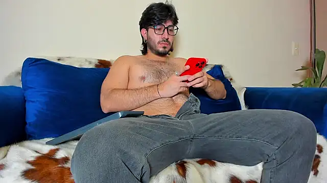 Ackerman Eren  online show from 01/27/25, 05:58