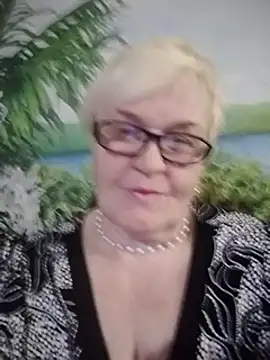 VioletSweet566 online show from 12/12/24, 02:11