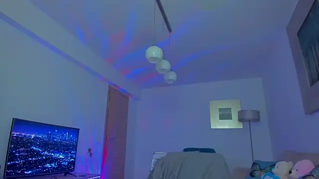 Snapshot of kylieety chatting on 01/27/25, 10:38 kylieety online show from 01/27/25, 10:38