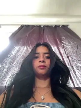 Laura fernandezII online show from 02/18/25, 03:10