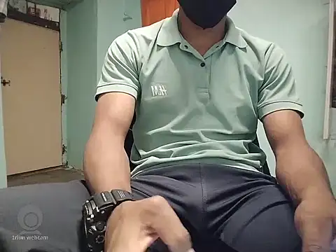 vicky0805 online show from 01/03/25, 08:54