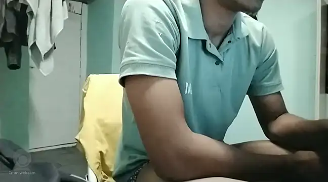 vicky0805 online show from 02/10/25, 09:47