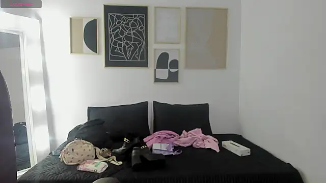  sharlotte777 online show from 02/04/26, 12:44