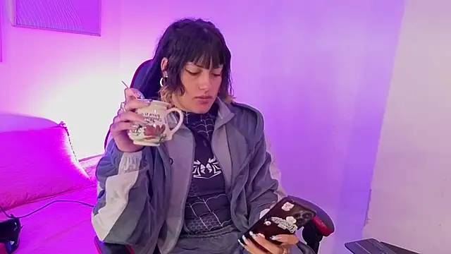  sharlotte777 online show from 05/25/26, 01:06
