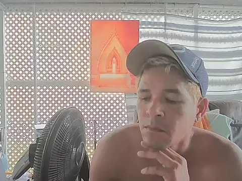 cubano1082 online show from 07/16/26, 04:13