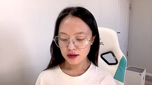 Risalynn online show from 01/04/25, 05:37