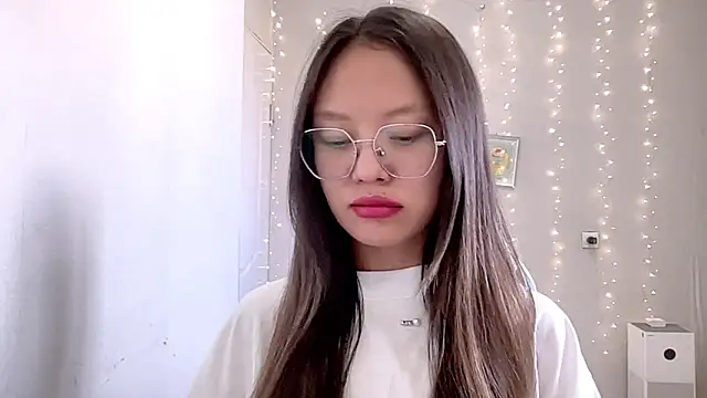 Risalynn online show from 03/08/25, 08:00