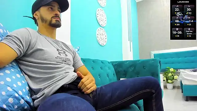 Snapshot of MAXIMUS_MASTE3 chatting on 01/11/25, 04:27 MAXIMUS MASTE3 online show from 01/11/25, 04:27