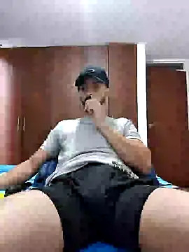 Snapshot of MAXIMUS_MASTE3 chatting on 02/09/25, 08:24 MAXIMUS MASTE3 online show from 02/09/25, 08:24